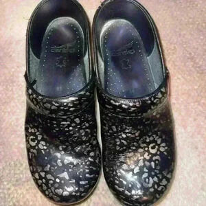 DANSKO LEOPARD Clogs size 38